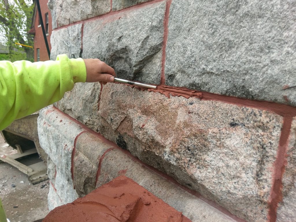 Grapevine mortar joints at Kizer House, South Bend IN