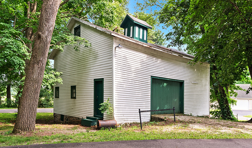 103 South Street, Howe